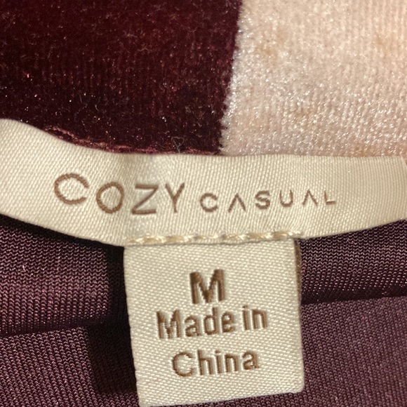 Cozy Casual Velour Jacket - sizeM - Picture 6 of 6